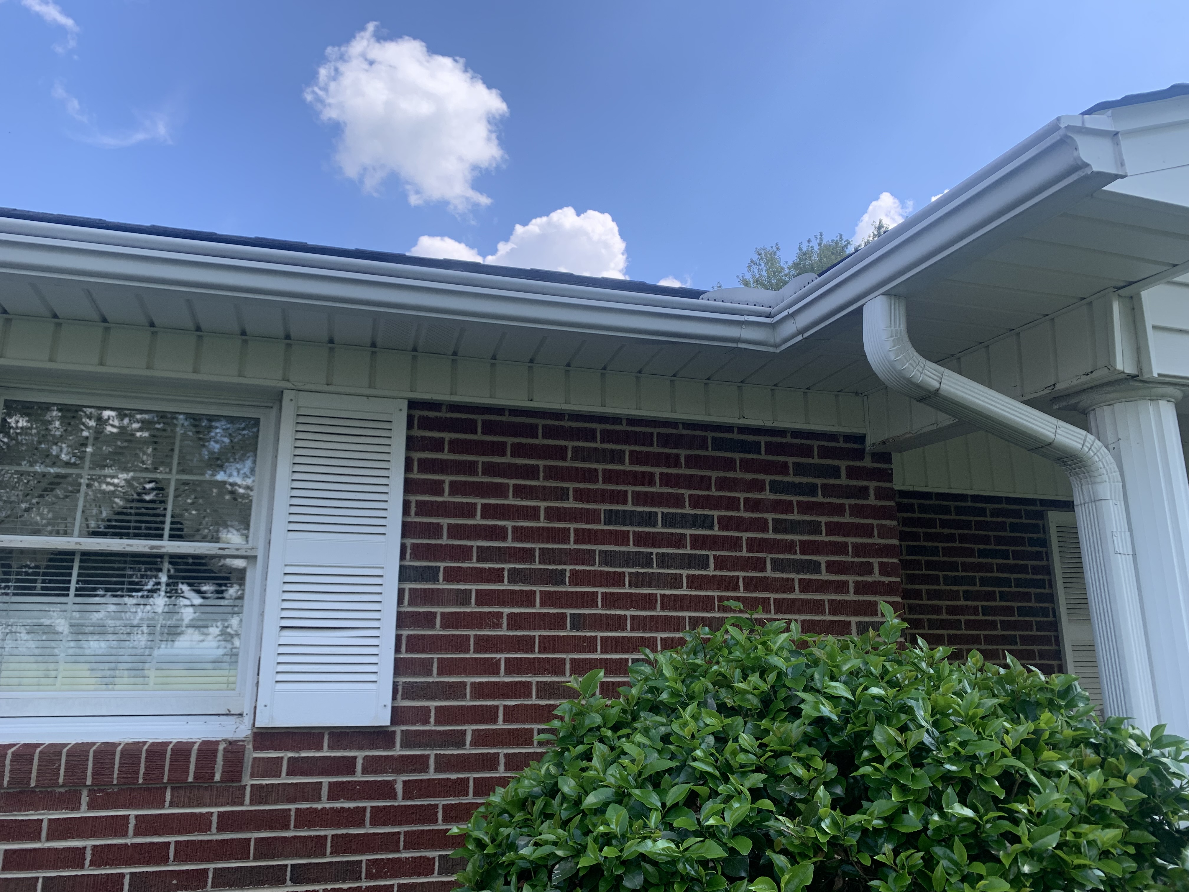 Gutter cleaning in Dobson, NC